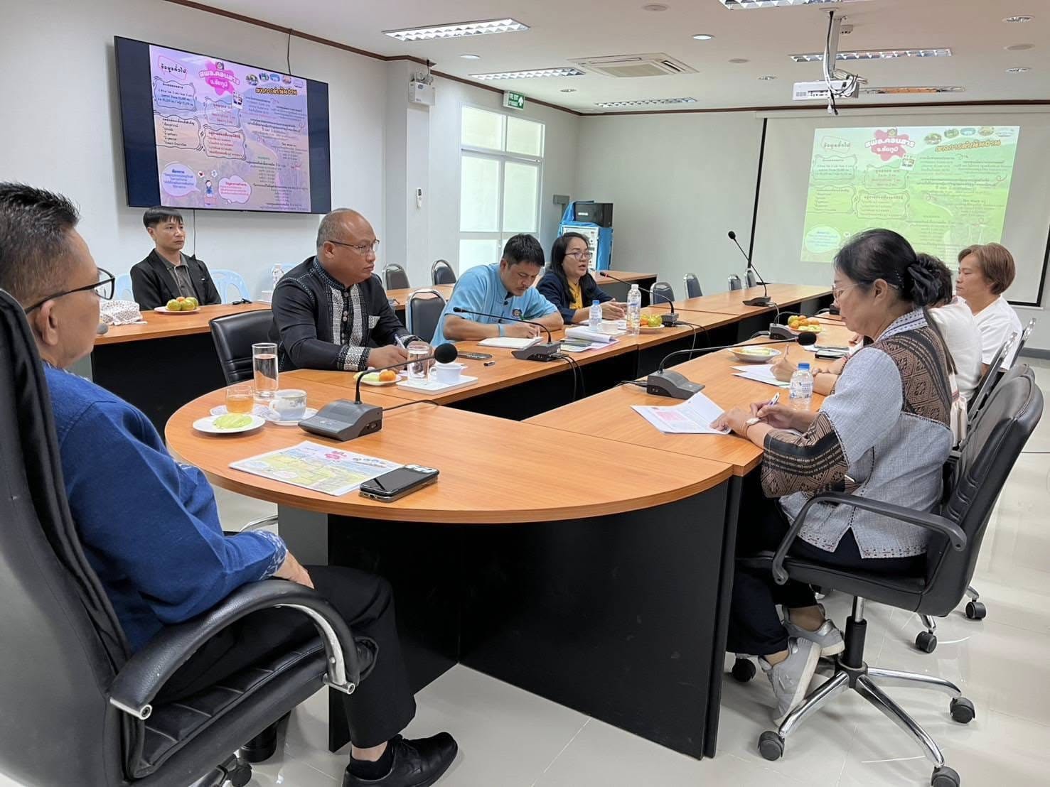 พช.ชัยภูมิ ลงพื้นที่สนับสนุนการปฏิบัติราชการ ของสำนักงานพัฒนาชุมชนอำเภอคอนสาร จังหวัดชัยภูมิ