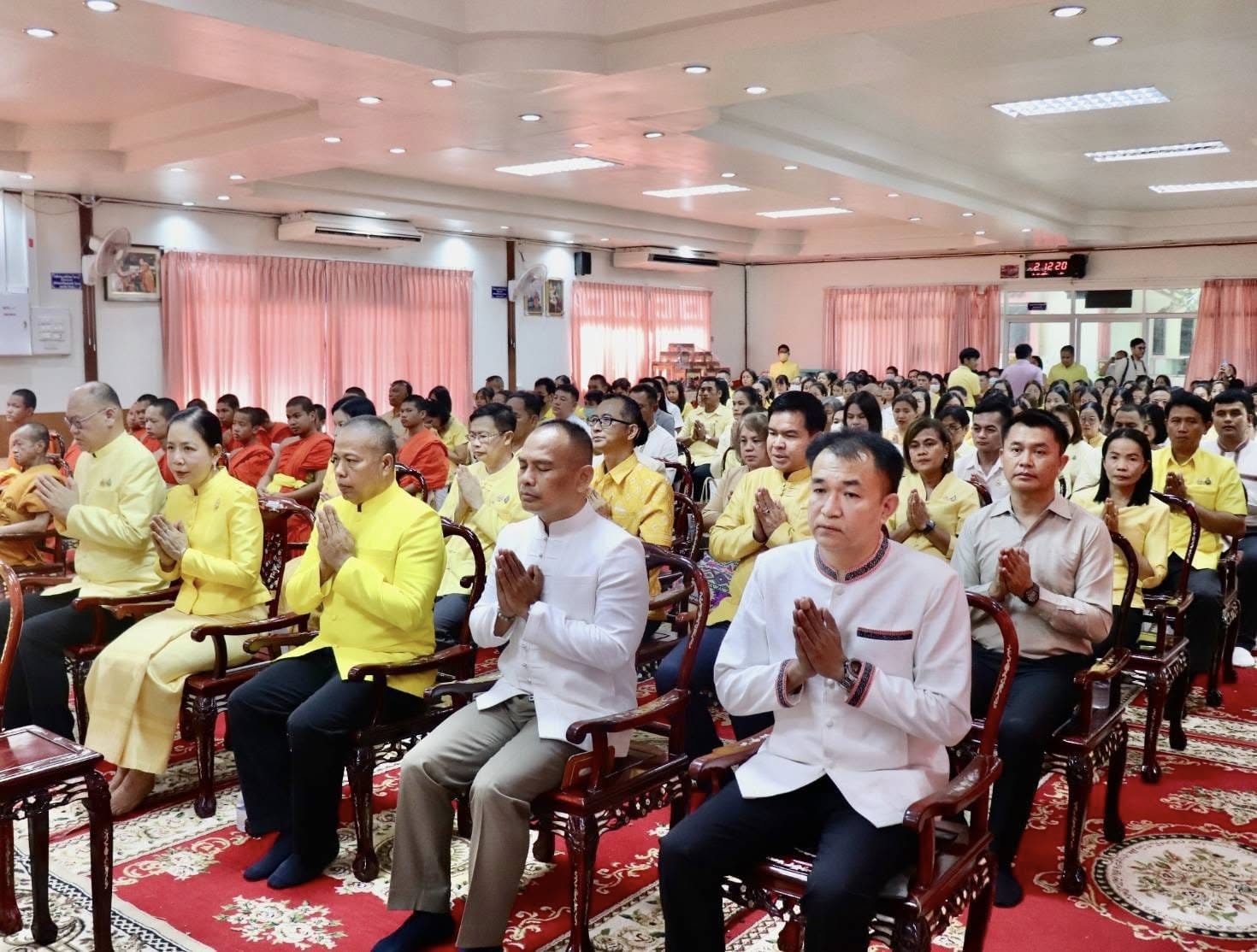 พช.ชัยภูมิ พิธีเจริญพระพุทธมนต์ และเจริญจิตตภาวนา เนื่องในโอกาสวันคล้ายวันพระบรมราชสมภพ พระบาทสมเด็จพระบรมชนกาธิเบศร มหาภูมิพลอดุลยเดชมหาราชบรมนาถบพิตร