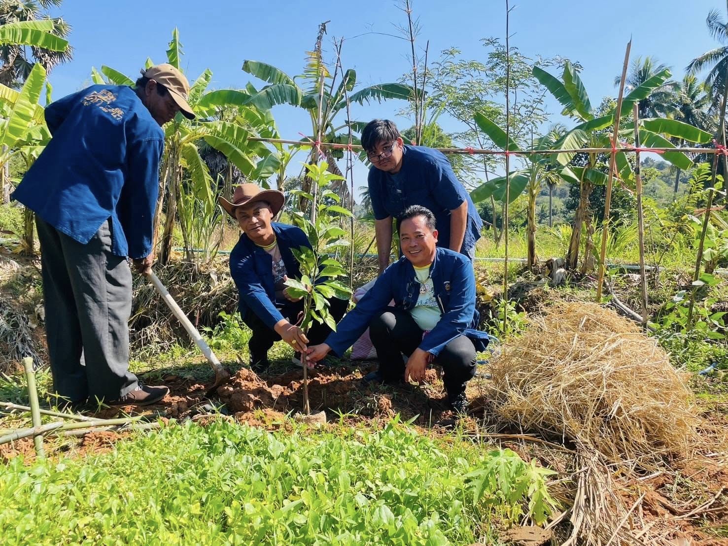 พช.ชัยภูมิ  ร่วมประชุมสนับสนุนและวางแผนขับเคลื่อนงานพัฒนาชุมชน ประจำเดือนธันวาคม 2567 อำเภอเทพสถิต จังหวัดชัยภูมิ