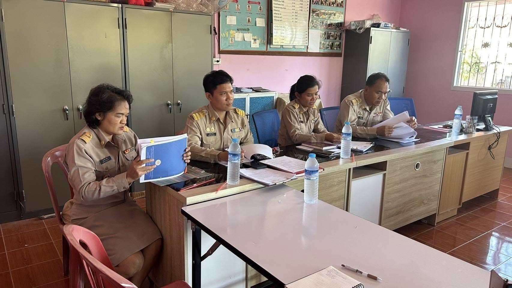 #ติดตามตรวจสอบ แสวงหาข้อเท็จจริง การดำเนินงานโครงการแก้ไขปัญหาความยากจน (กข.คจ.) บ้านหัวหนอง หมู่ที่ 14 ตำบลชีลอง อำเภอเมืองชัยภูมิ