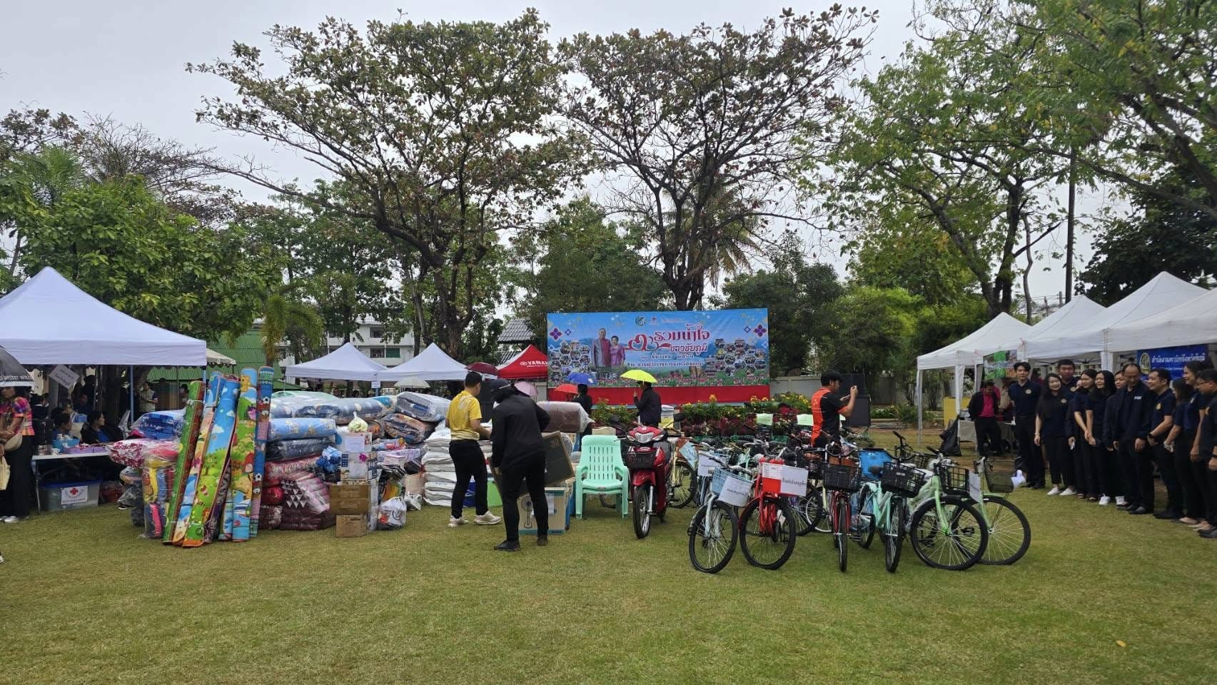 พช.ชัยภูมิ ร่วมงานวันรวมน้ำใจชาวชัยภูมิ”  เพื่อใช้เป็นของรางวัลประจำร้านหรรษากาชาด ในงาน “เจ้าพ่อพญาแล” ประจำปี 2568