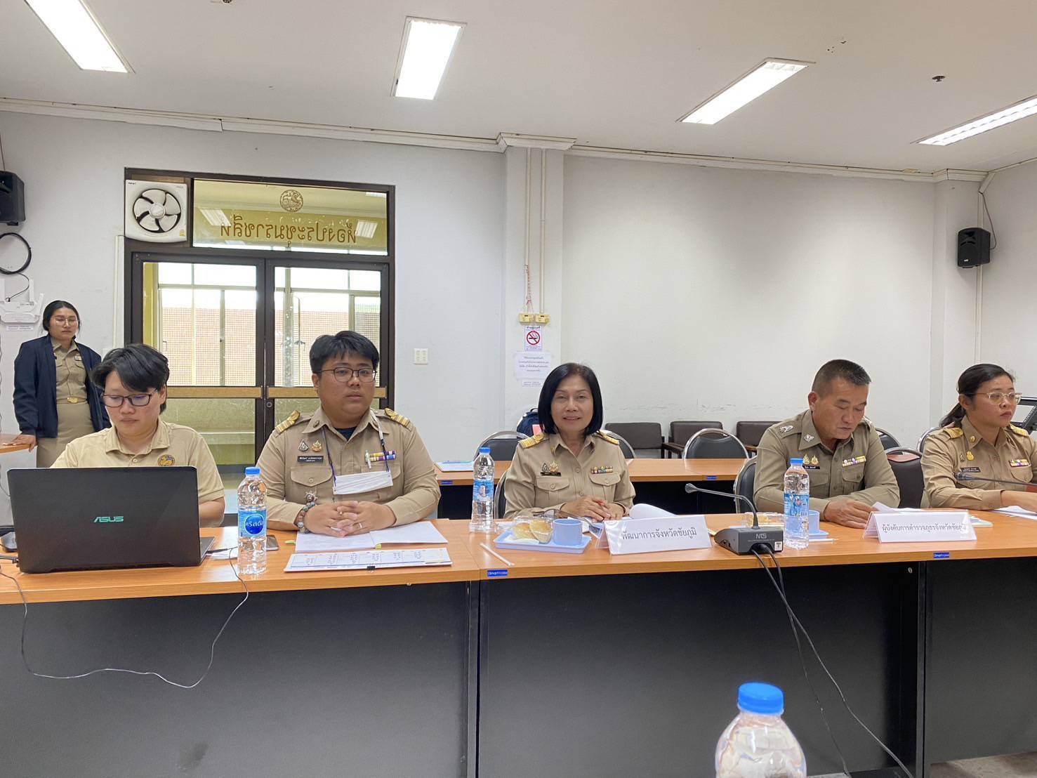 พช.ชัยภูมิ ร่วมประชุมการพิจารณาคัดเลือกกำนันผู้ใหญ่บ้าน ฯลฯ ผู้สมควรได้รับรางวัลประจำปี 2568