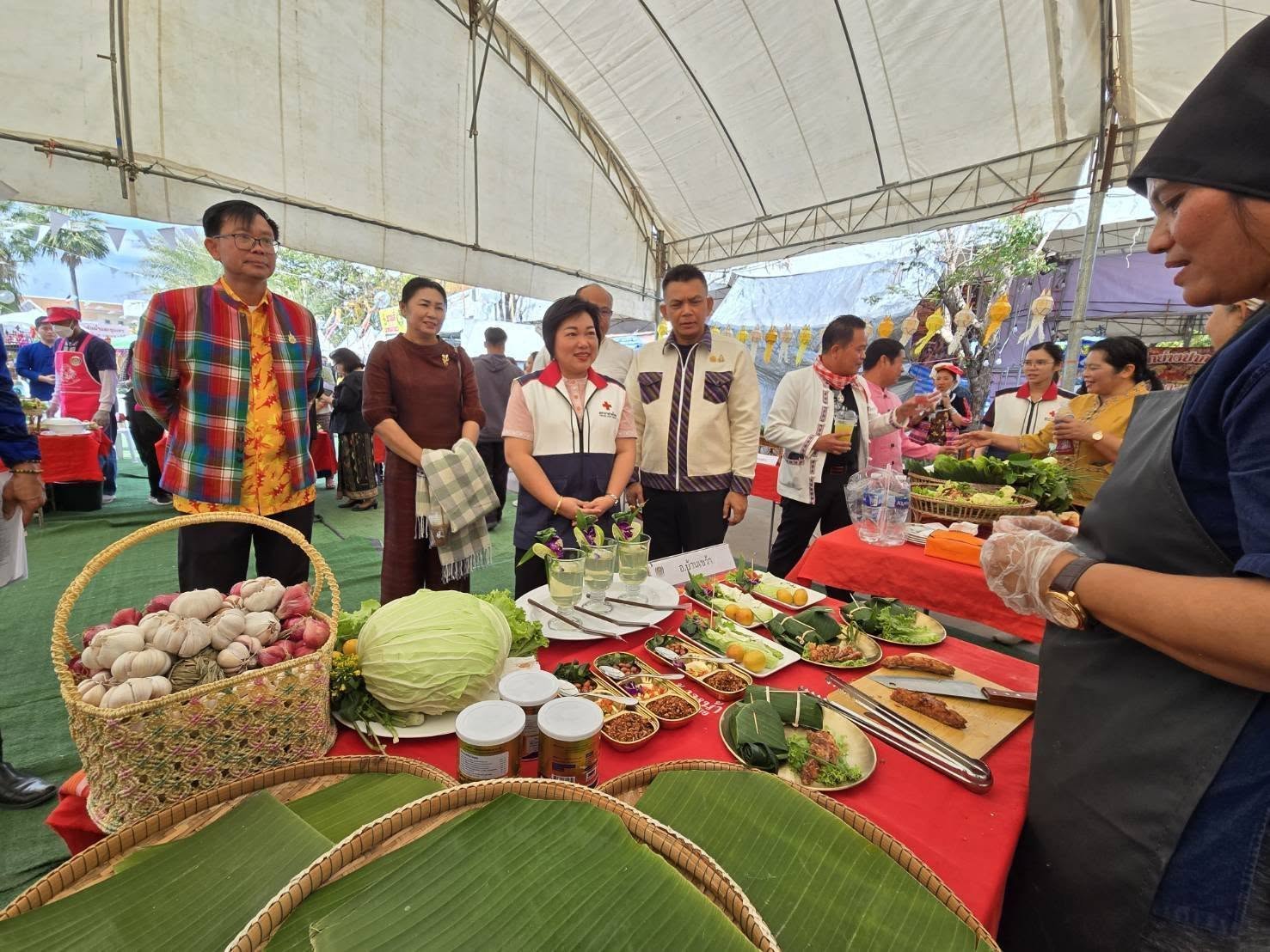พช.ชัยภูมิ จัดการประกวด”สุดยอดเมนูอาหารจากหม่ำ” ในงานเจ้าพ่อพญาแล ประจำปี 2568 โซนการแสดงและจำหน่ายผลิตภัณฑ์ OTOP