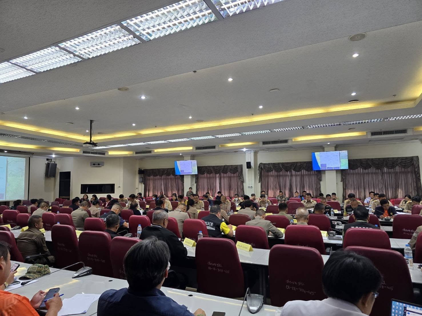 พช.ชัยภูมิ ร่วมประชุมคณะกรรมการศูนย์อำนวยการป้องกันและปราบปรามยาเสพติดจังหวัดชัยภูมิ ครั้งที่ 1/2568 ประจำเดือนมกราคม 2568