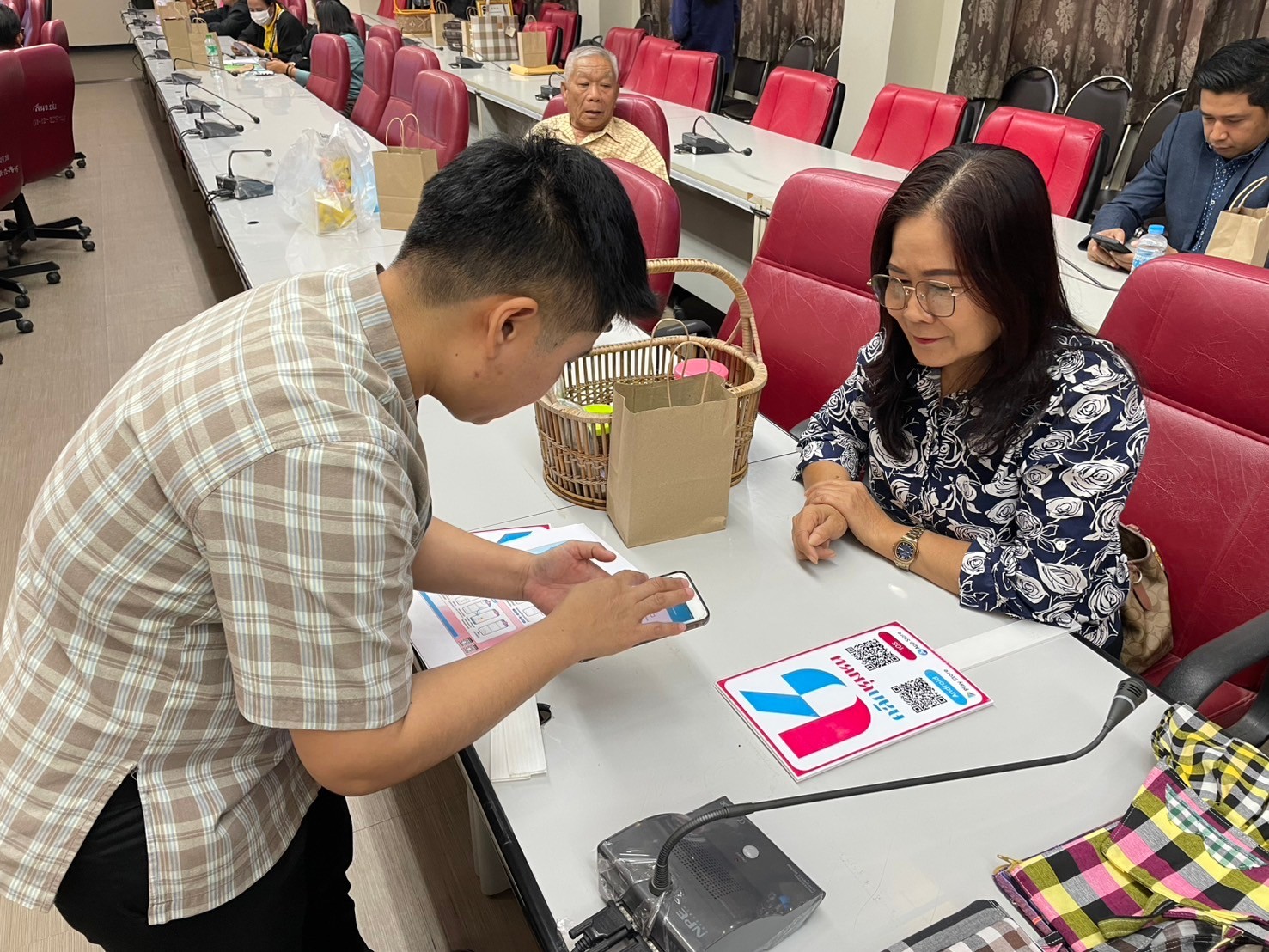 พช.ชัยภูมิ ขับเคลื่อน “Click ชุมชน” สู่โลกดิจิทัล!