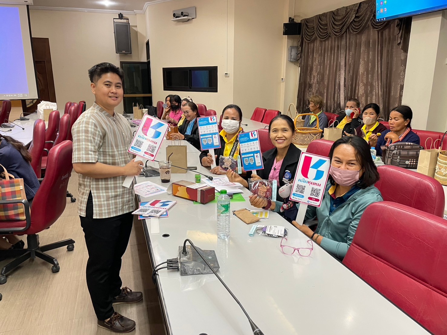 พช.ชัยภูมิ ขับเคลื่อน “Click ชุมชน” สู่โลกดิจิทัล!