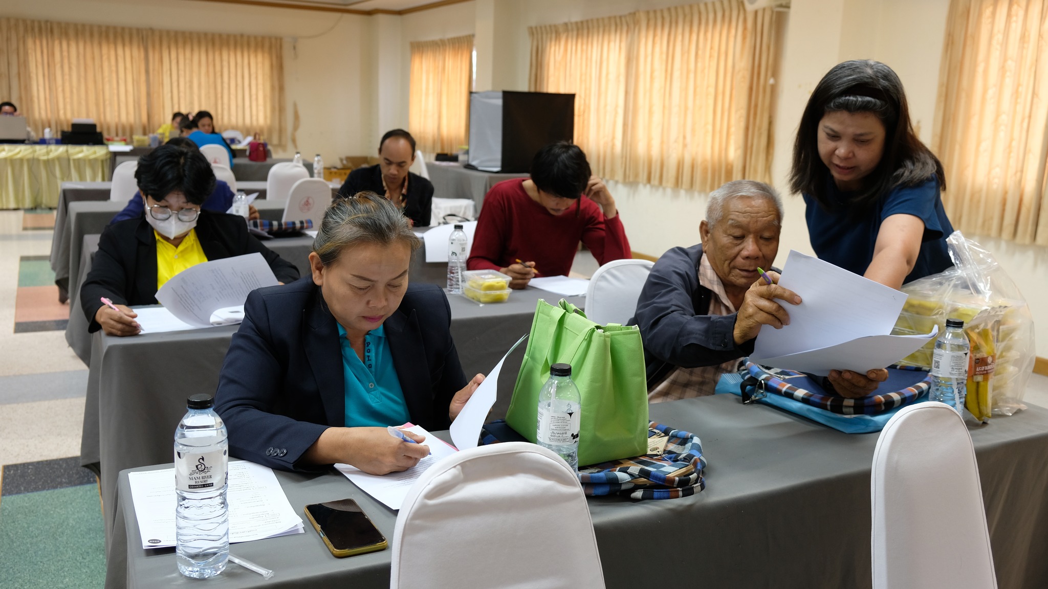 พช.ชัยภูมิ ส่งเสริมการพัฒนาผลิตภัณฑ์กลุ่มปรับตัวสู่การพัฒนา (Quadrant D) ให้มีคุณภาพได้มาตรฐาน