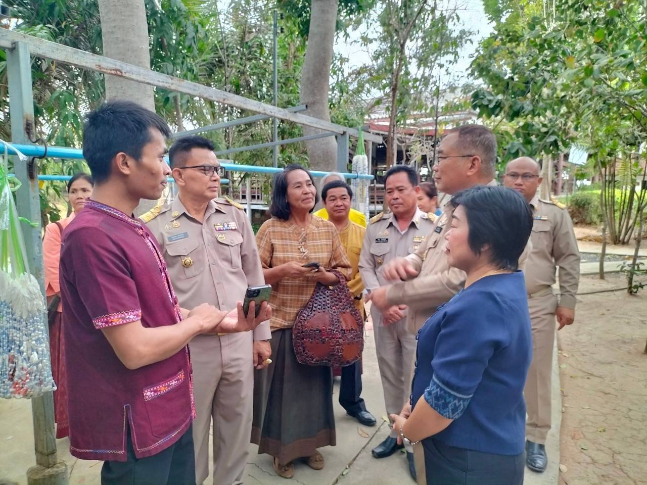 พช.ชัยภูมิ ส่งเสริมการสร้างมูลค่าเพิ่มและแปรรูปสินค้าเกษตร ยกระดับผ้าไทยสู่มาตรฐาน