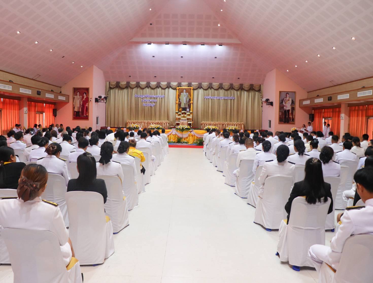 พช.ชัยภูมิ ร่วมพิธีถวายราชสักการะพระบาทสมเด็จพระบรมชนกาธิเบศร มหาภูมิพลอดุลยเดชมหาราช บรมนาถบพิตร “พระบิดาแห่งมาตราฐานการช่างไทย” และงาน”วันมาตราฐานฝีมือแรงงานแห่งชาติ” ประจำปี 2568
