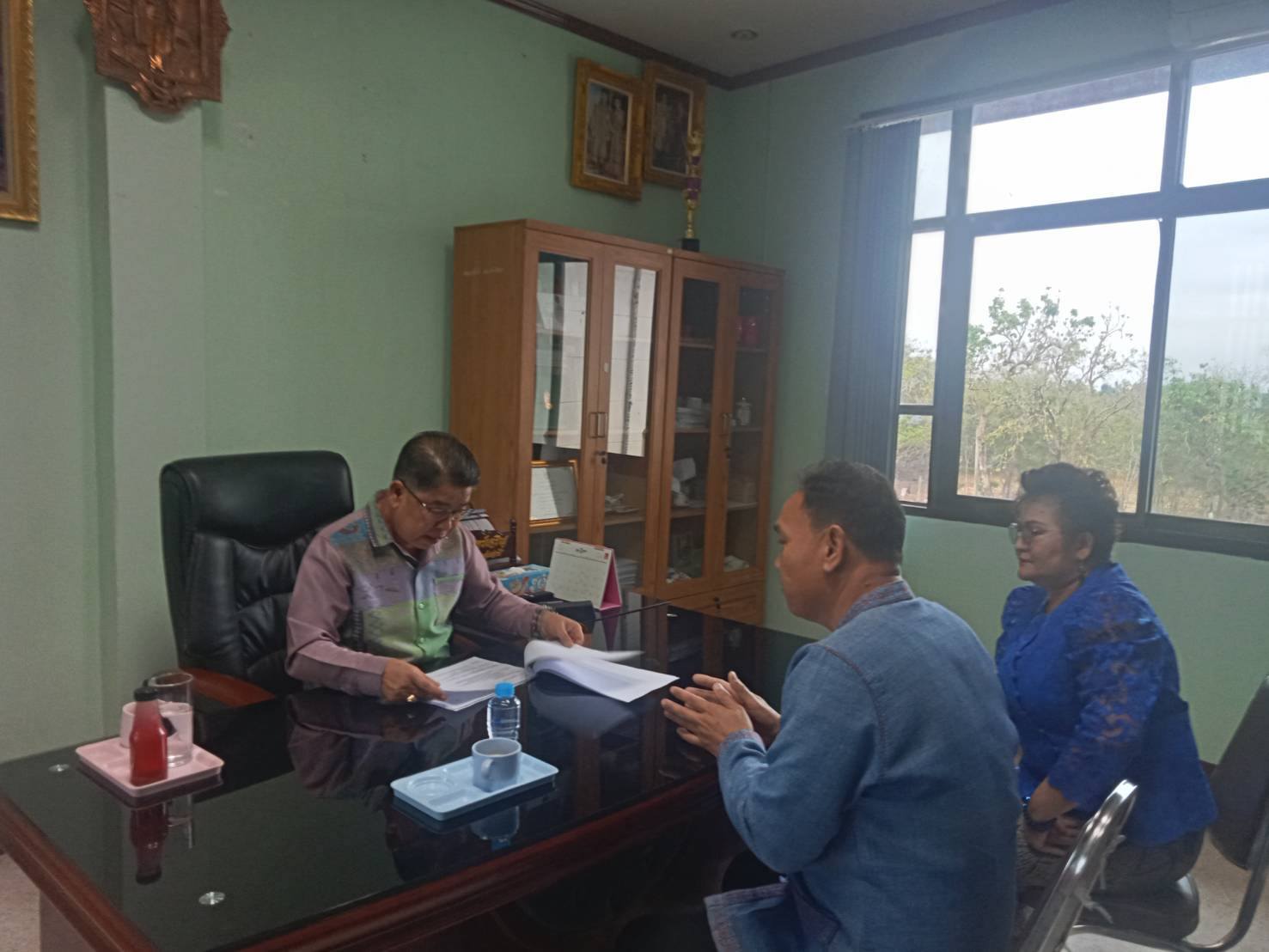 พช.ชัยภูมิ ลงพื้นที่เพื่อเตรียมความพร้อมดำเนินโครงการบ้านห่วงใยจากใจ GLO ปี 2568