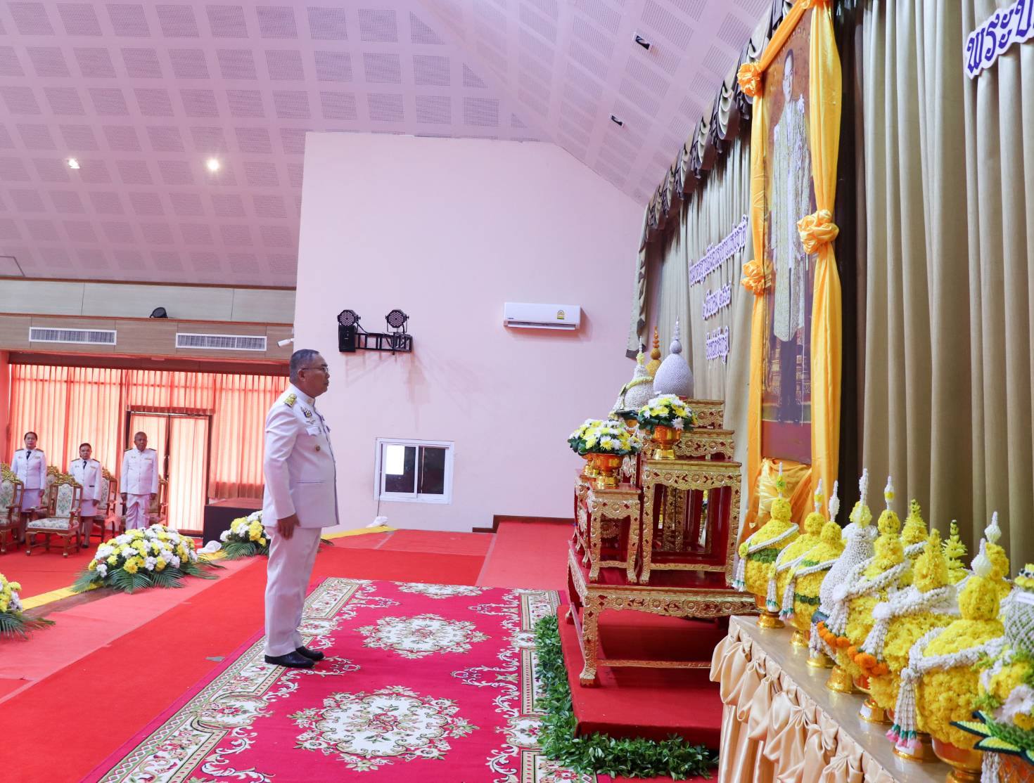 พช.ชัยภูมิ ร่วมพิธีถวายราชสักการะพระบาทสมเด็จพระบรมชนกาธิเบศร มหาภูมิพลอดุลยเดชมหาราช บรมนาถบพิตร “พระบิดาแห่งมาตราฐานการช่างไทย” และงาน”วันมาตราฐานฝีมือแรงงานแห่งชาติ” ประจำปี 2568