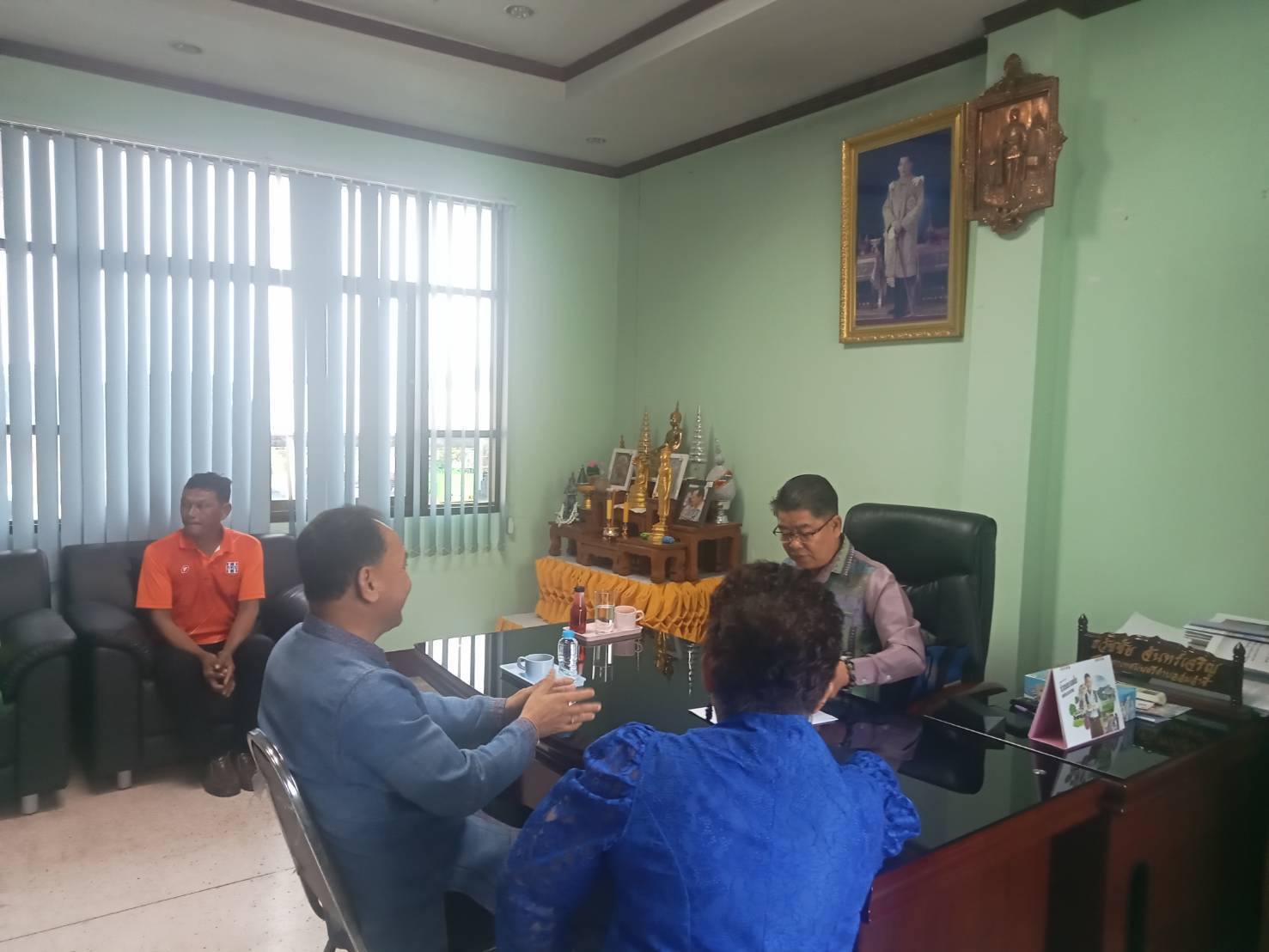 พช.ชัยภูมิ ลงพื้นที่เพื่อเตรียมความพร้อมดำเนินโครงการบ้านห่วงใยจากใจ GLO ปี 2568