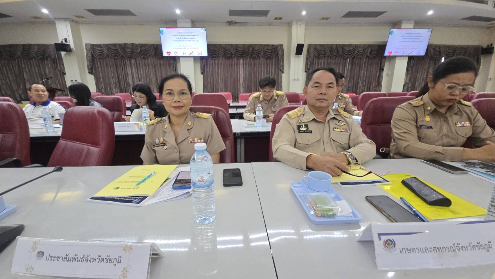 จังหวัดชัยภูมิ ประชุม ศจพ.จ.ชย. เร่งเดินหน้าขจัดความยากจน มุ่งพัฒนาคุณภาพชีวิตอย่างยั่งยืน