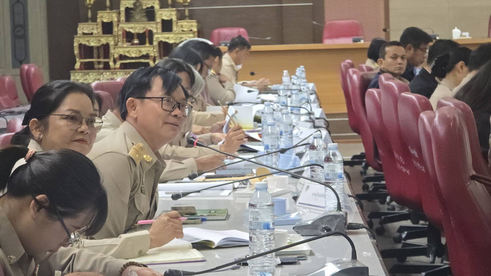 จังหวัดชัยภูมิ ประชุม ศจพ.จ.ชย. เร่งเดินหน้าขจัดความยากจน มุ่งพัฒนาคุณภาพชีวิตอย่างยั่งยืน