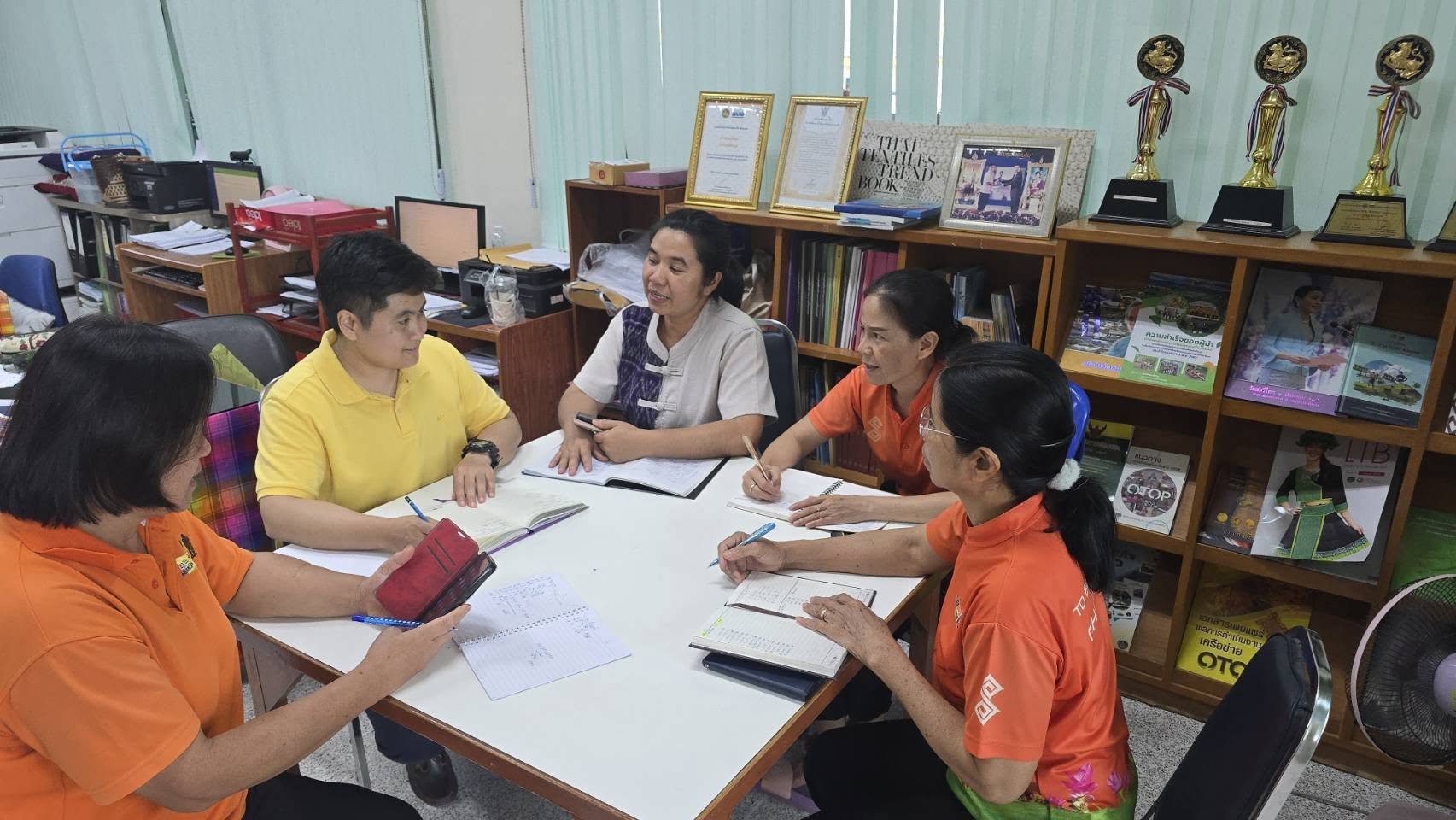 พช.ชัยภูมิ รุกเสริมความปลอดภัยไอที! ลงพื้นที่ตรวจสอบระบบอินเทอร์เน็ตและไซเบอร์ซีเคียวริตี้