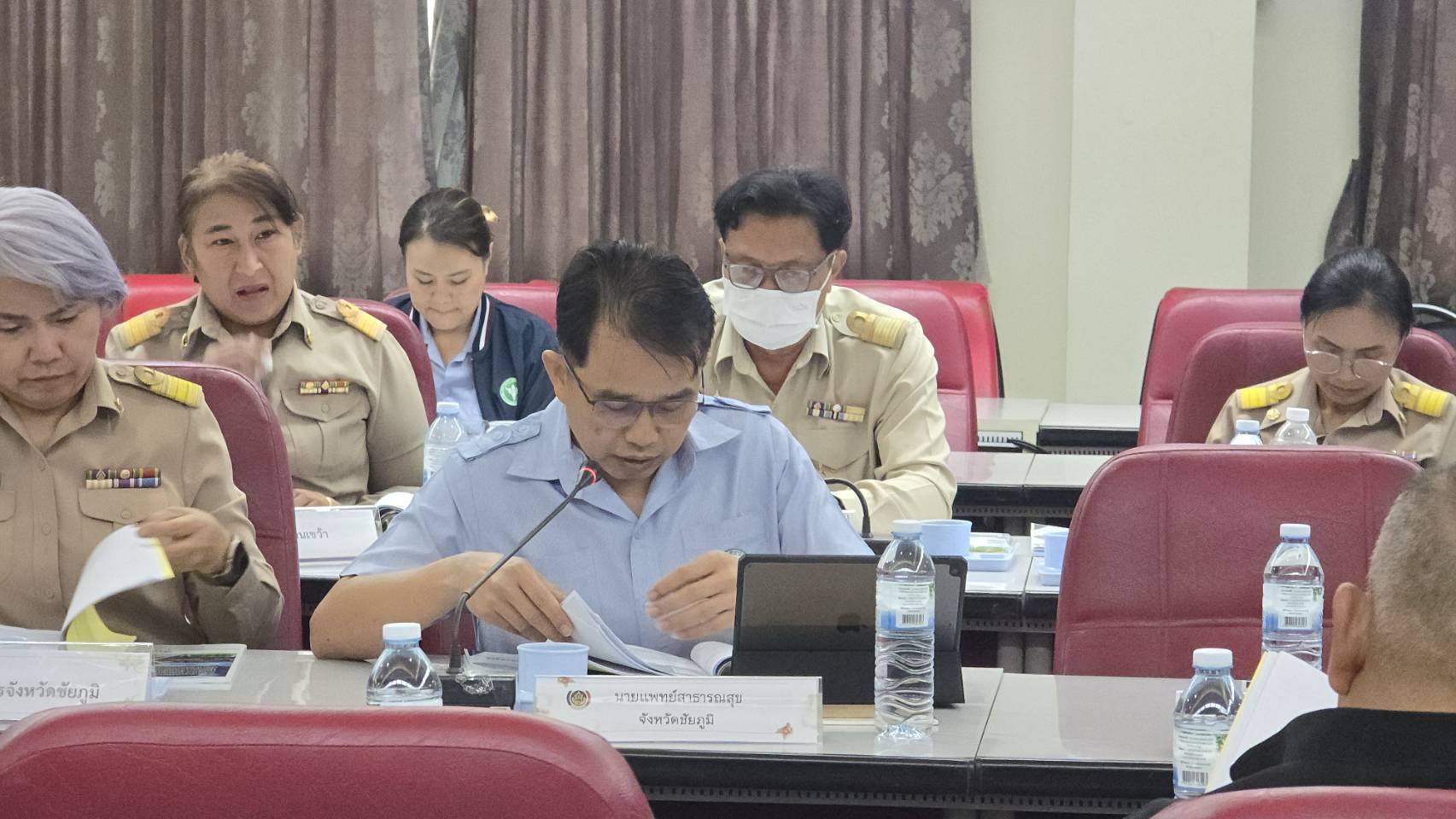 จังหวัดชัยภูมิ ประชุม ศจพ.จ.ชย. เร่งเดินหน้าขจัดความยากจน มุ่งพัฒนาคุณภาพชีวิตอย่างยั่งยืน