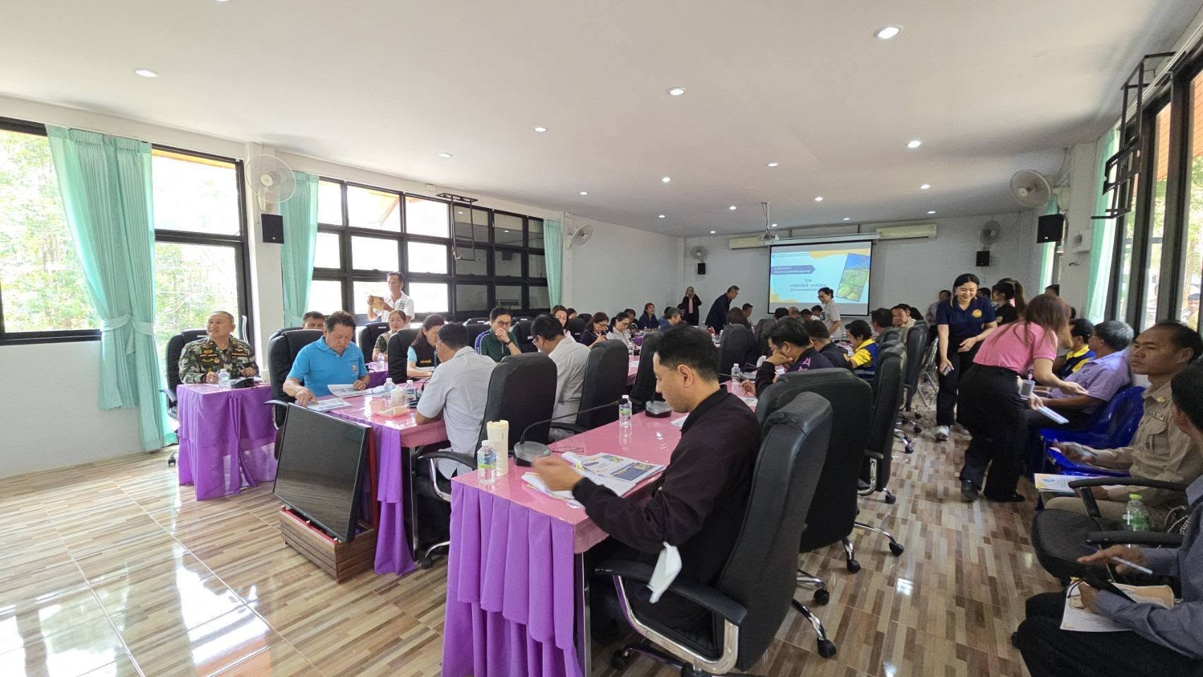 พช.ชัยภูมิ ร่วมประชุมคณะกรรมการร่วมภาครัฐและเอกชนเพื่อพัฒนาและแก้ไขปัญหาทางเศรษฐกิจจังหวัดชัยภูมิ (กรอ.จังหวัดชัยภูมิ) นอกสถานที่(สัญจร) ครั้งที่ 7/2568