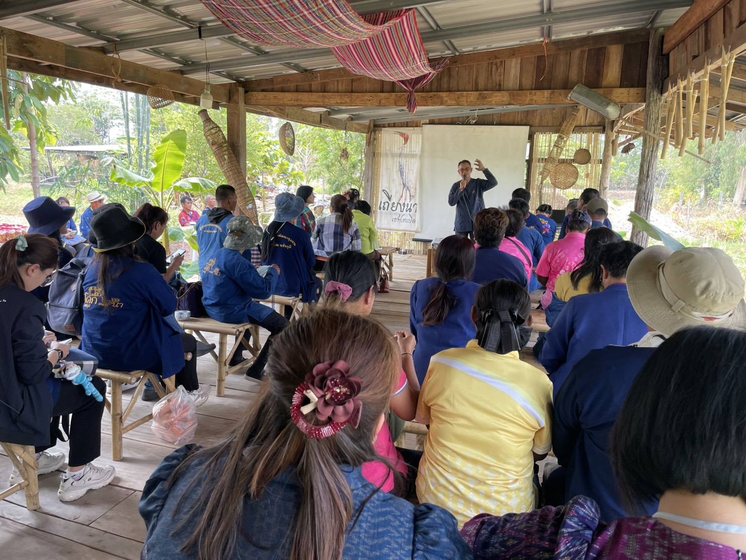 พช.ชัยภูมิ ดำเนินโครงการเพิ่มศักยภาพประชาชน เพื่อการพัฒนาคุณภาพชีวิต ณ พื้นที่จังหวัดบุรีรัมย์